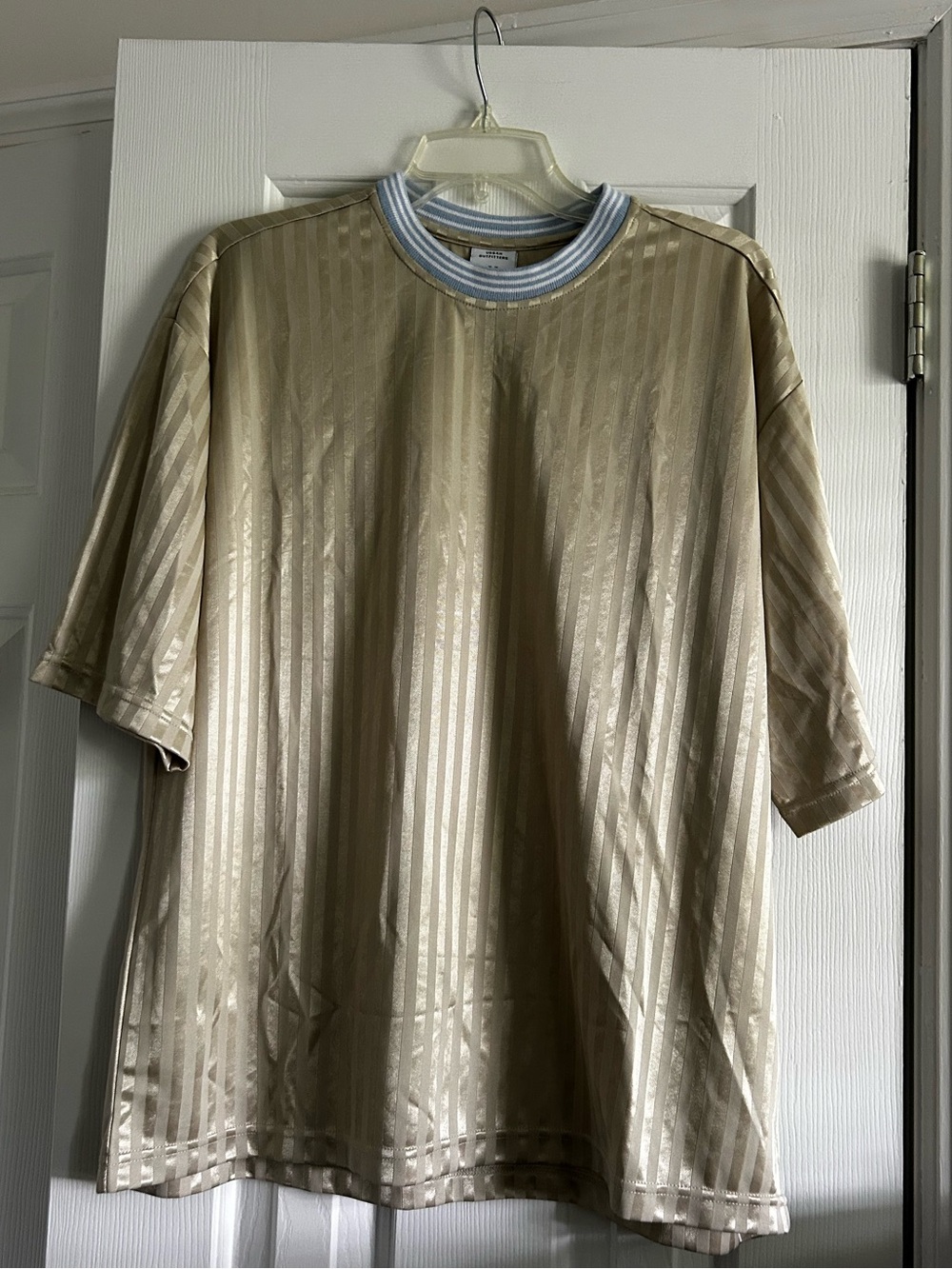 Urban Outfitters Men’s M Gold Shirt